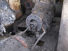 石化厂催化装置管道系统堵结、疏通清洗